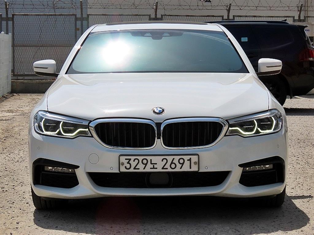 BMW 5 Series 2020 Blanco - Importación desde Corea - HF Imports Iquique - Foto 1