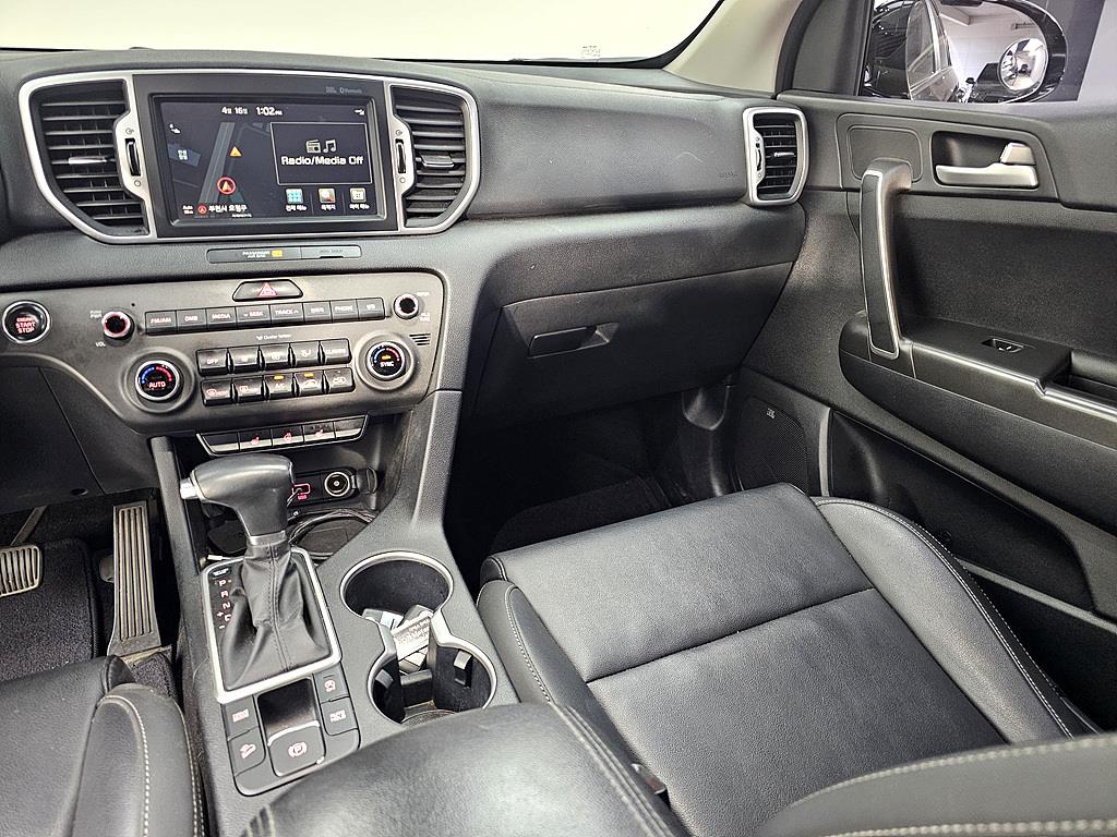 KIA Sportage - Vista 10