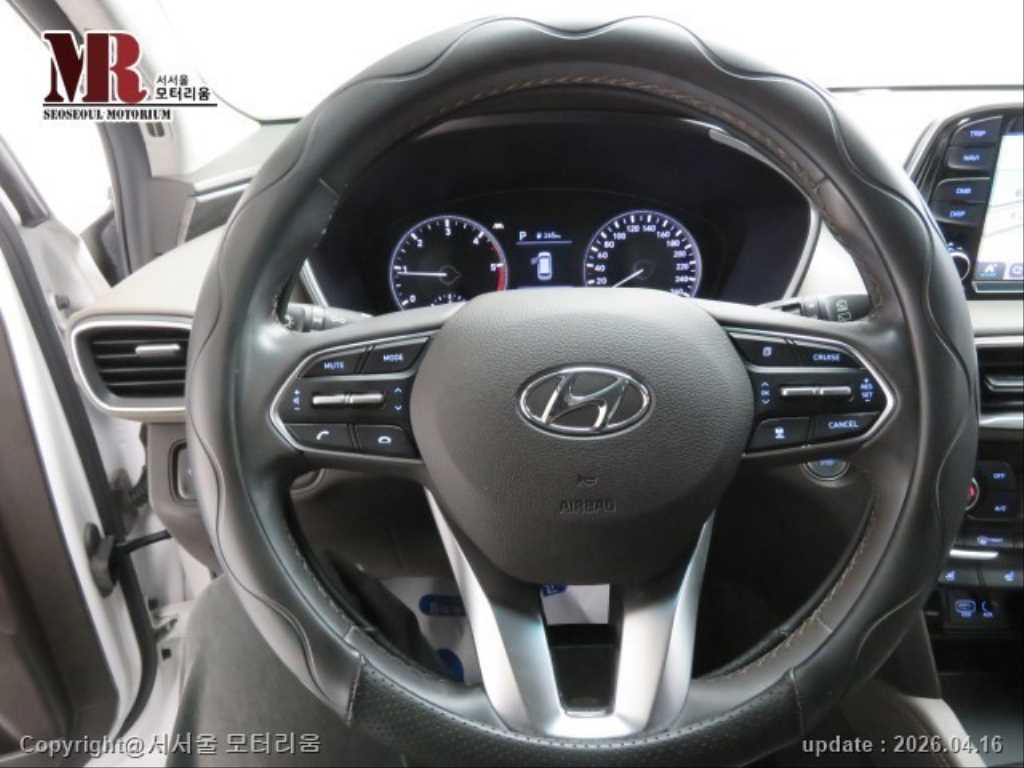 HYUNDAI Santa Fe - Vista 8