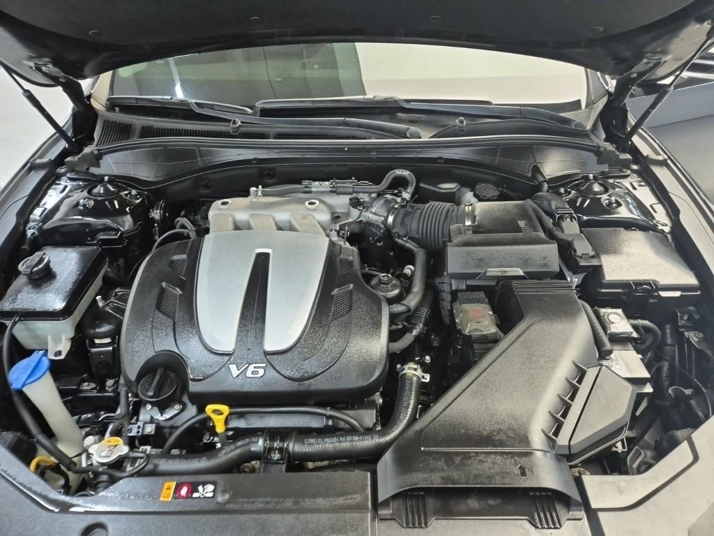 HYUNDAI Grandeur - Vista 5