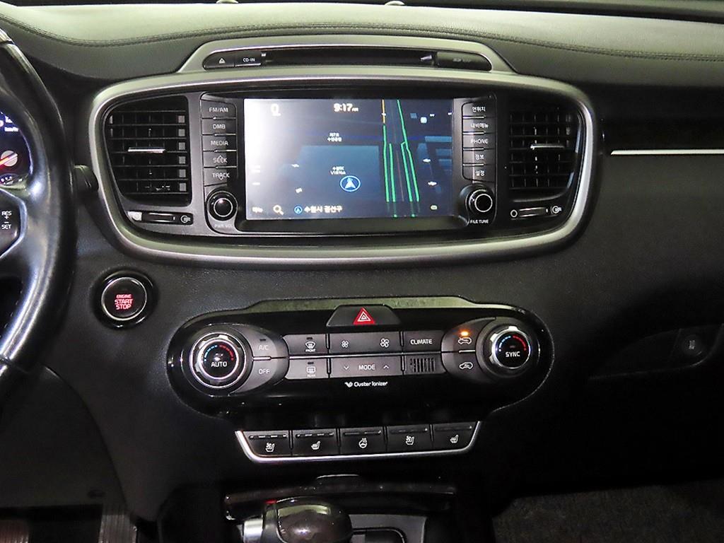 KIA Sorento - Vista 11