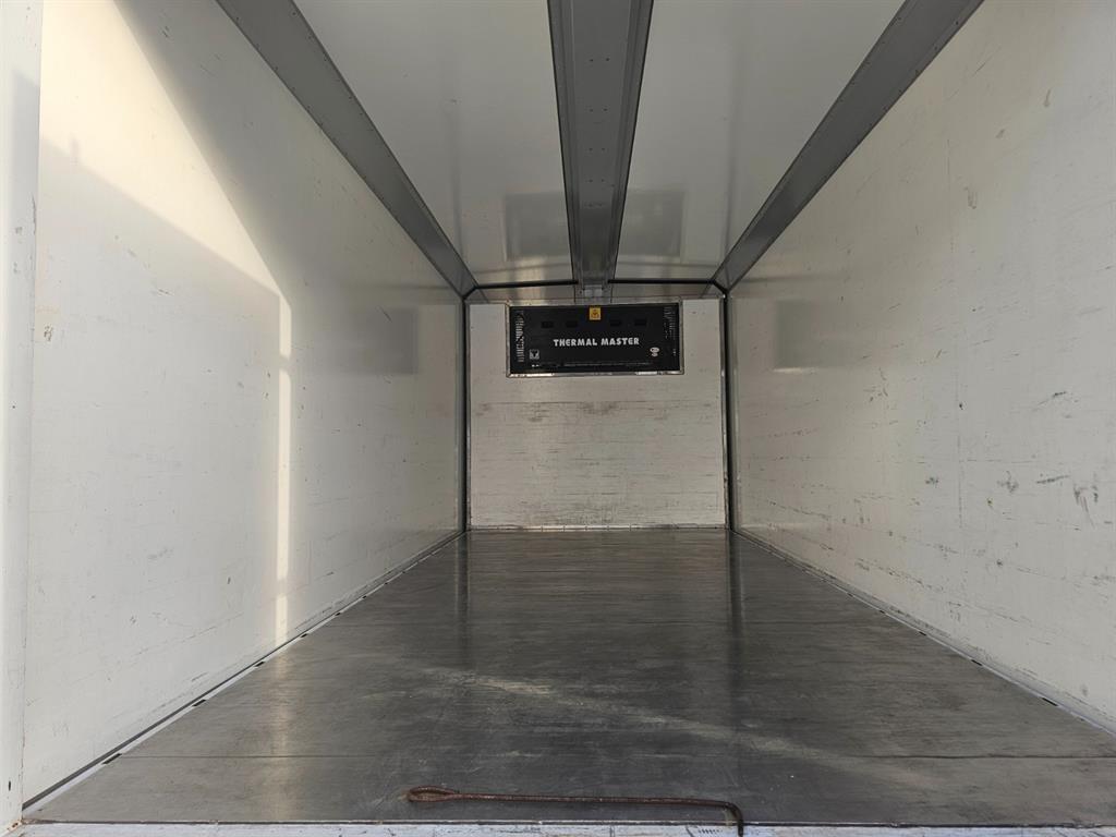 medium and large cargo truck - Vista 10