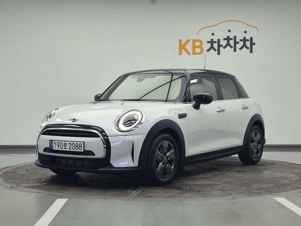 Mini Cooper 2023 Blanco - Importación desde Corea - HF Imports Iquique - Foto 1