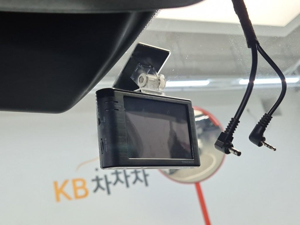 HYUNDAI Avante 2021 Blanco - Importación desde Corea - HF Imports Iquique - Foto 17