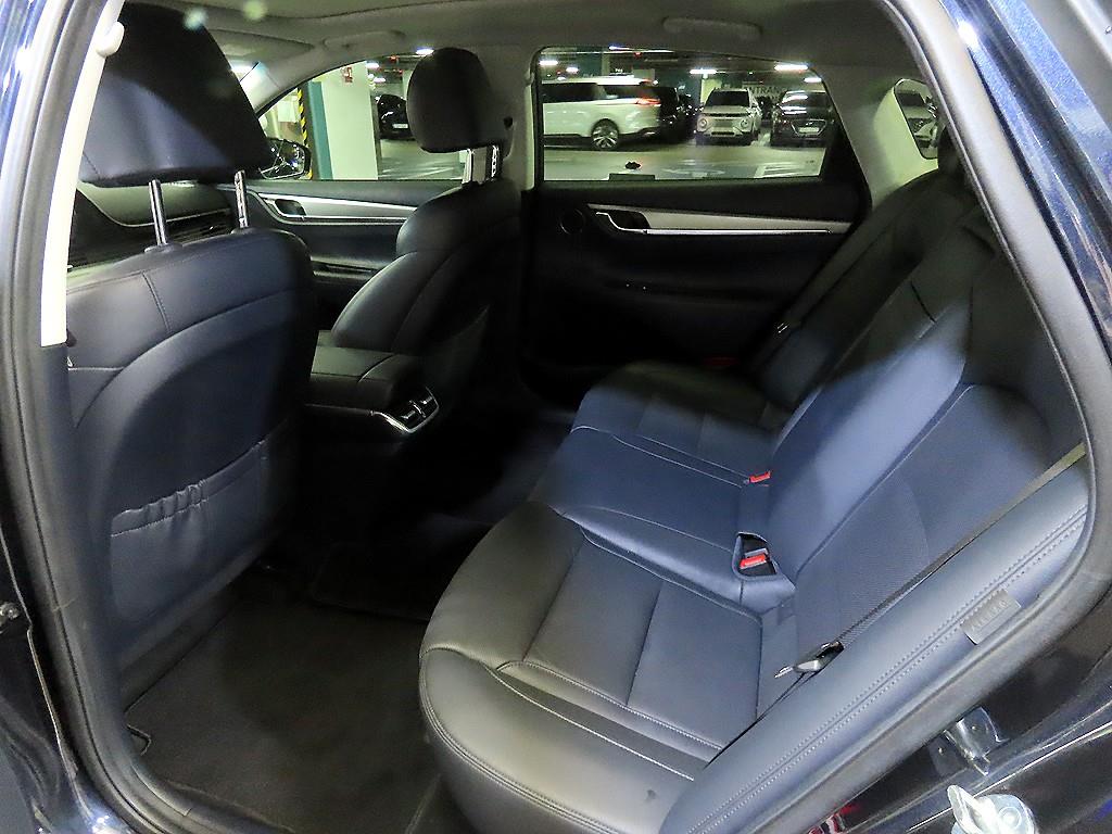 HYUNDAI Grandeur - Vista 7