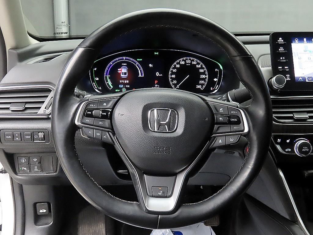 Honda Accord - Vista 9