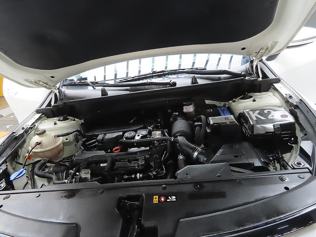 KIA Sportage 2022 Blanco - Importación desde Corea - HF Imports Iquique - Foto 8