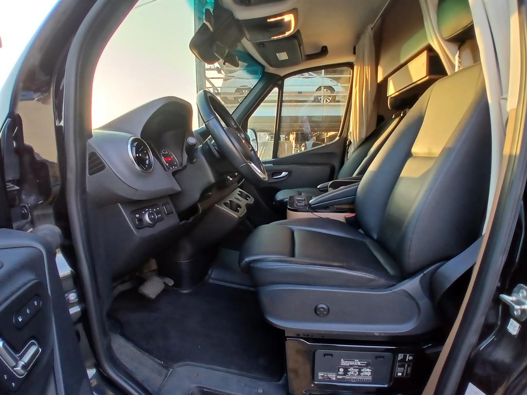 Mercedes Benz Sprinter - Vista 11
