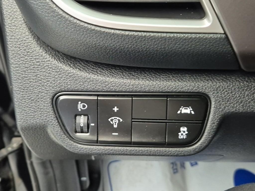 KIA Seltos 2020 Negro - Importación desde Corea - HF Imports Iquique - Foto 16