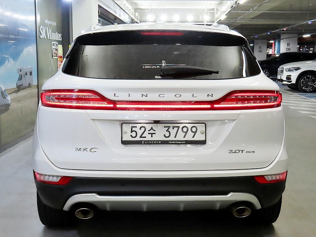 Lincoln MKC - Vista 5