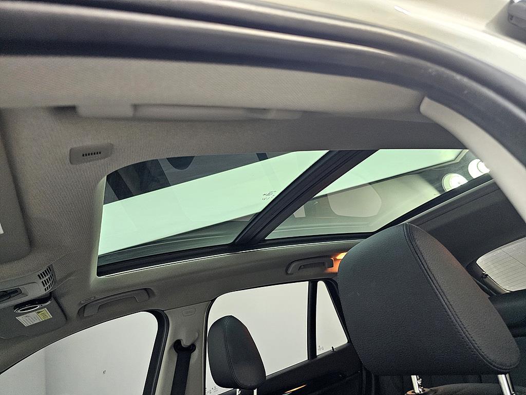 BMW X1 - Vista 11
