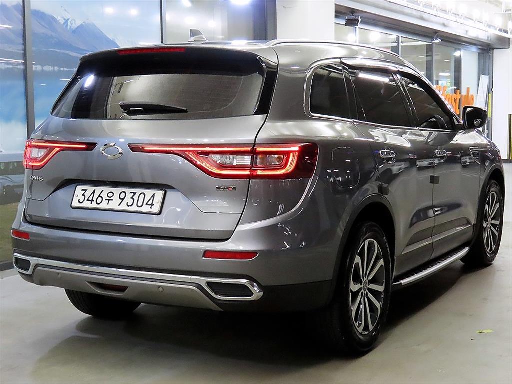 SAMSUNG QM6 - Vista 4