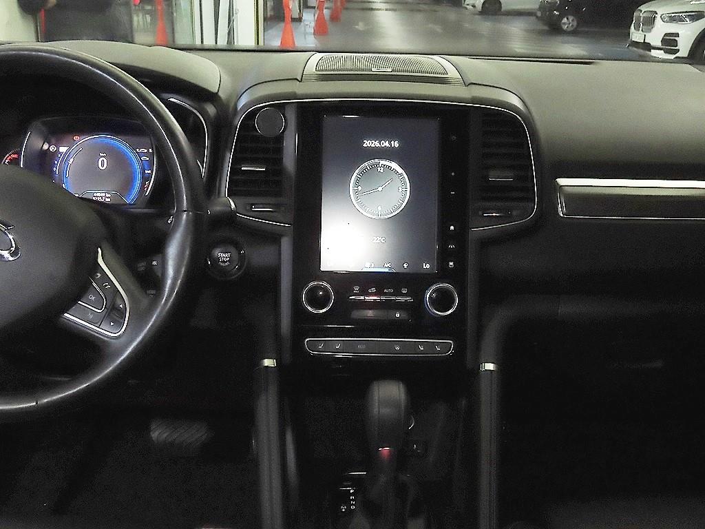 SAMSUNG QM6 - Vista 11