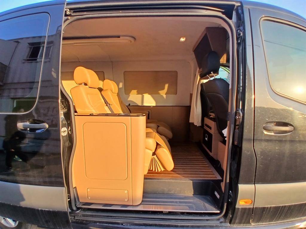 Mercedes Benz Sprinter - Vista 9