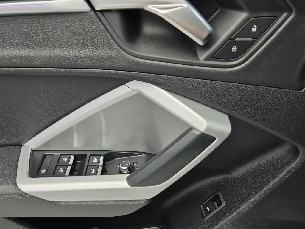 Audi Q3 2023 Blanco - Importación desde Corea - HF Imports Iquique - Foto 19