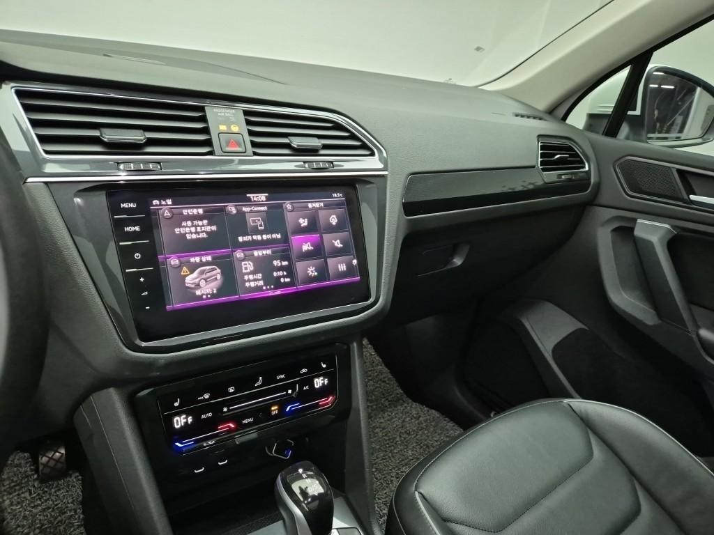 Volkswagen Tiguan - Vista 5