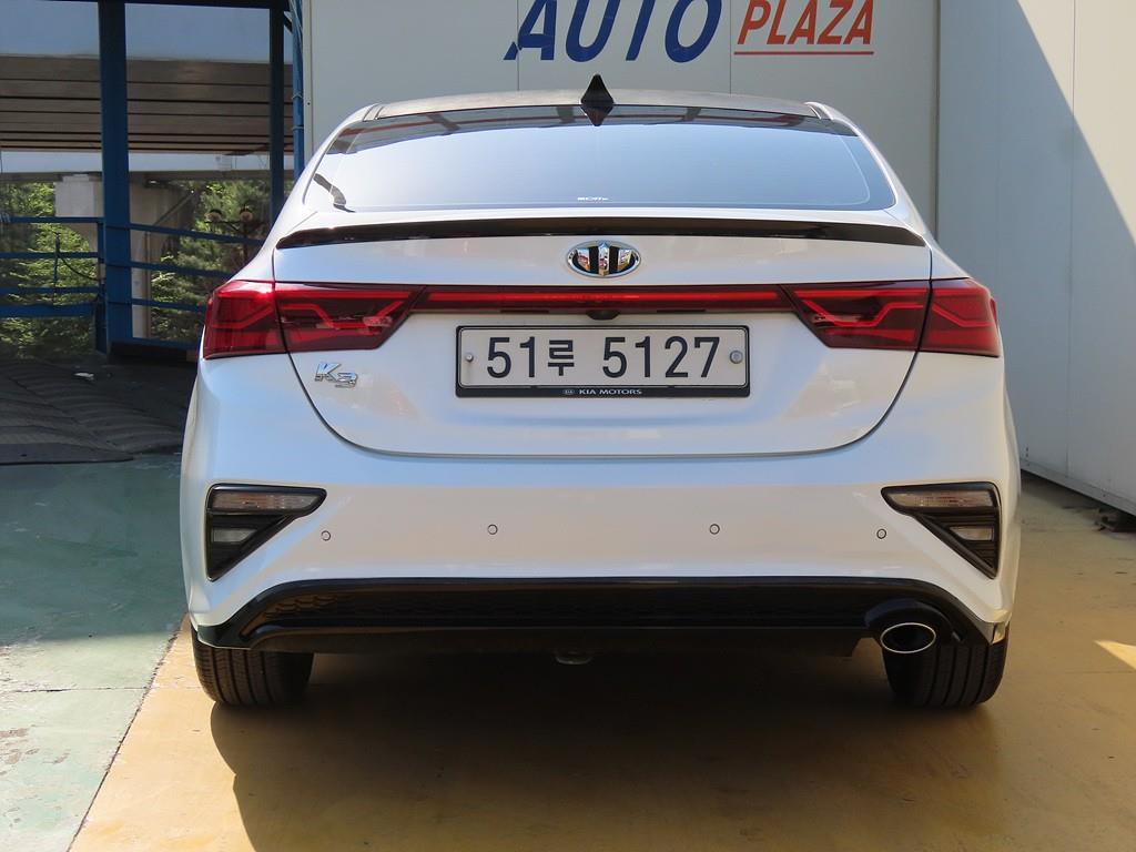 KIA K3 - Vista 3