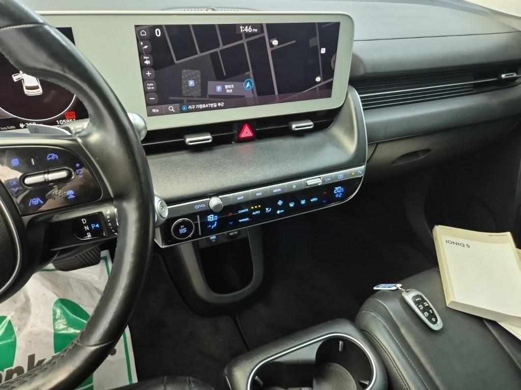 HYUNDAI Ioniq 5 - Vista 10