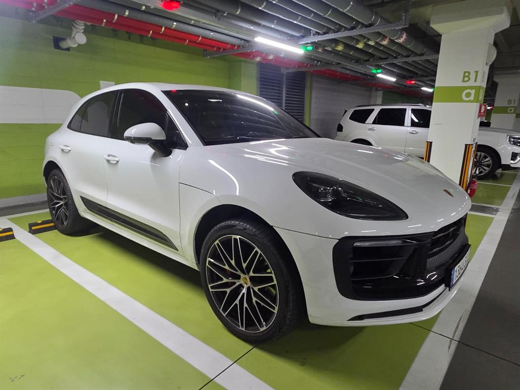 Porsche Macan - Vista 3