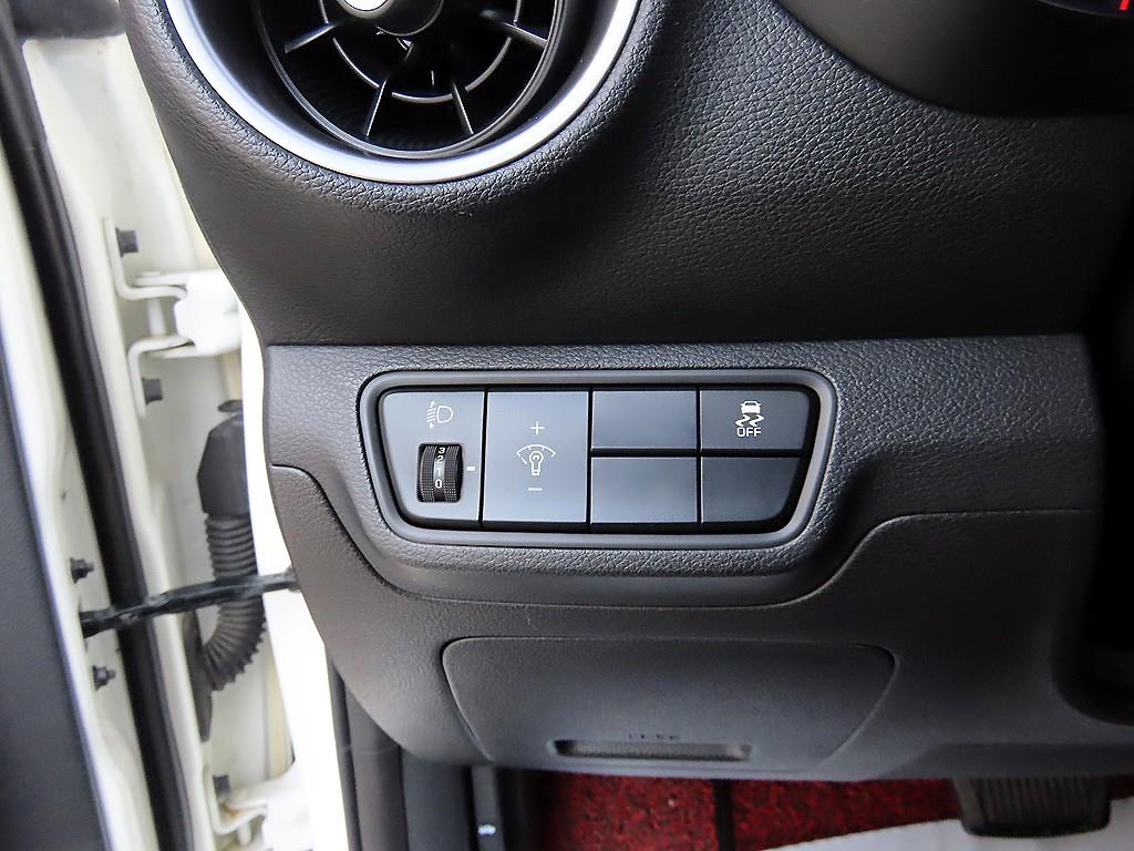 KIA K3 - Vista 12