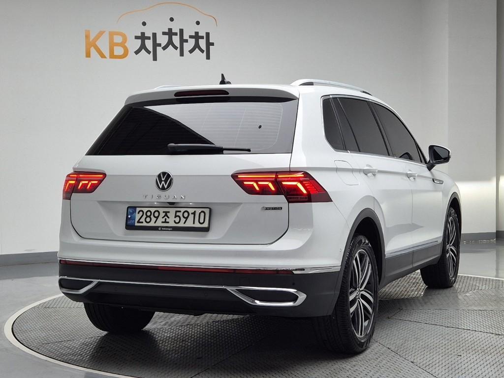 Volkswagen Tiguan - Vista 4