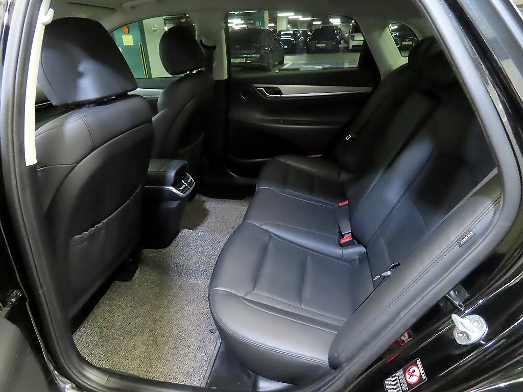 HYUNDAI Grandeur - Vista 7