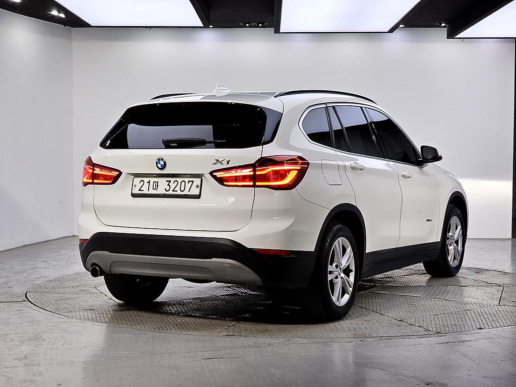 BMW X1 - Vista 4
