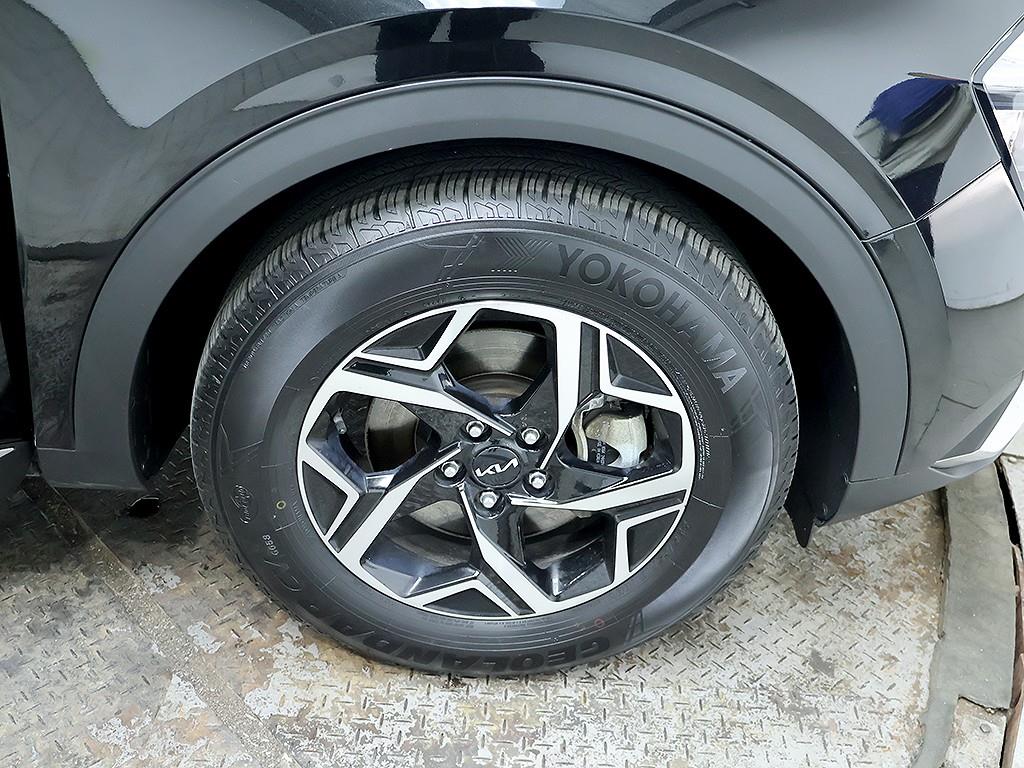KIA Sportage 2022 Negro - Importación desde Corea - HF Imports Iquique - Foto 8