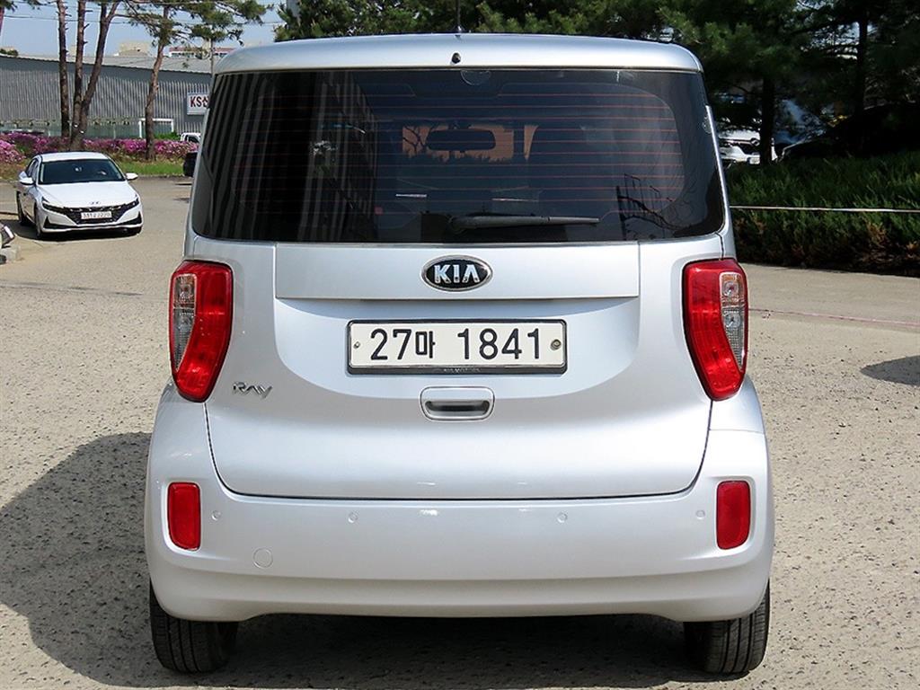 KIA Ray - Vista 4