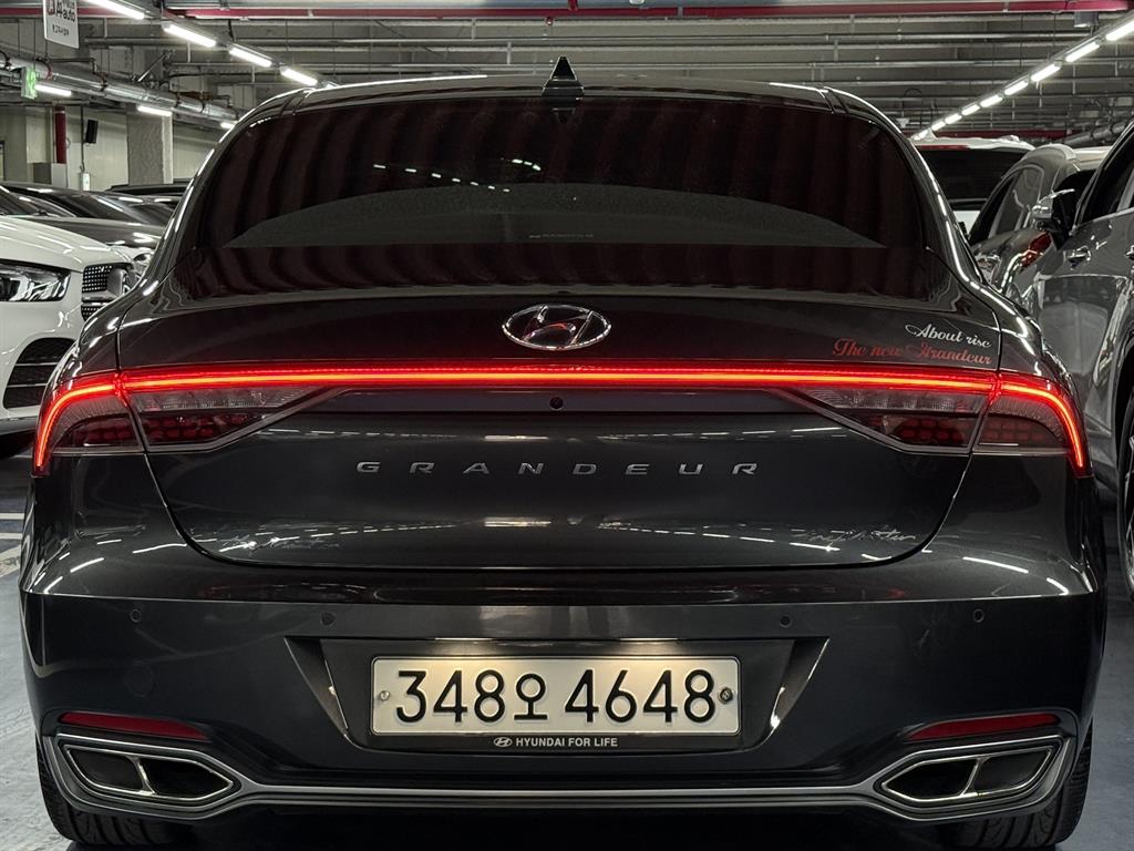 HYUNDAI Grandeur - Vista 4