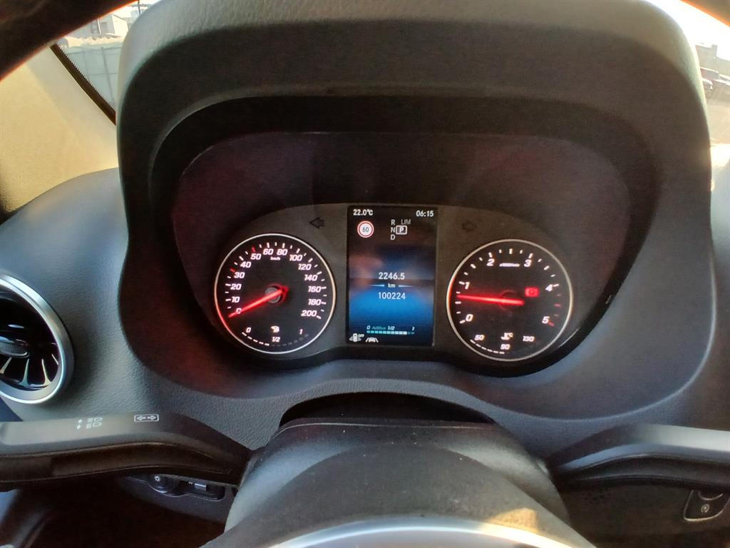 Mercedes Benz Sprinter - Vista 6