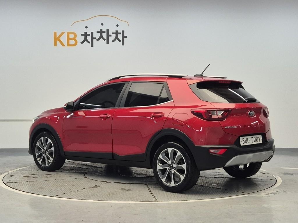 KIA Stonic - Vista 2