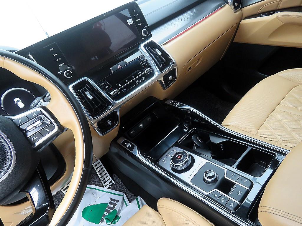 KIA Sorento - Vista 11