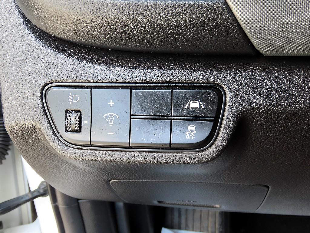 KIA Seltos - Vista 12