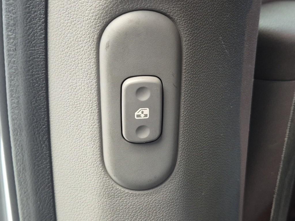 KIA Carnival 2014 Plateado - Importación desde Corea - HF Imports Iquique - Foto 17