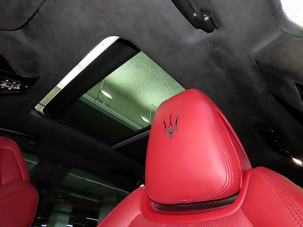 Maserati Levante 2018 Blanco - Importación desde Corea - HF Imports Iquique - Foto 14