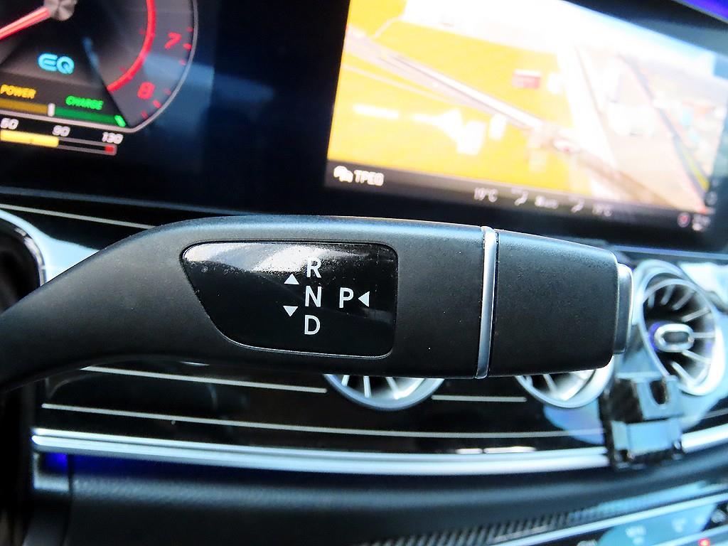 Mercedes Benz CLS Class - Vista 11