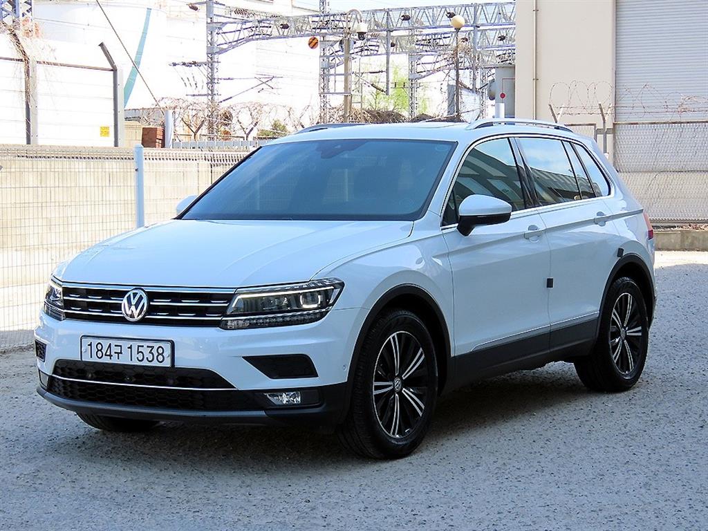 Volkswagen Tiguan - Vista 2