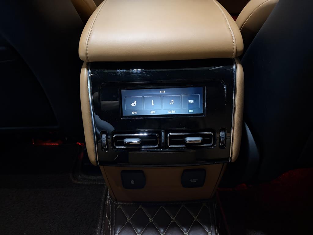 Lincoln Aviator - Vista 12