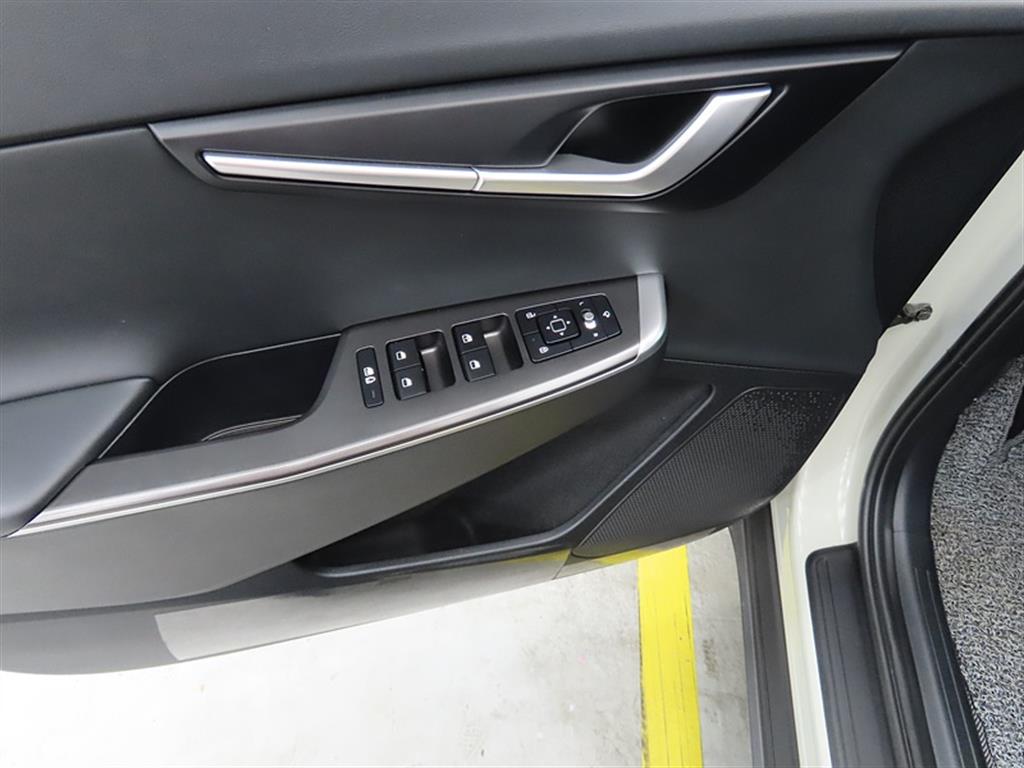 KIA EV6 - Vista 12