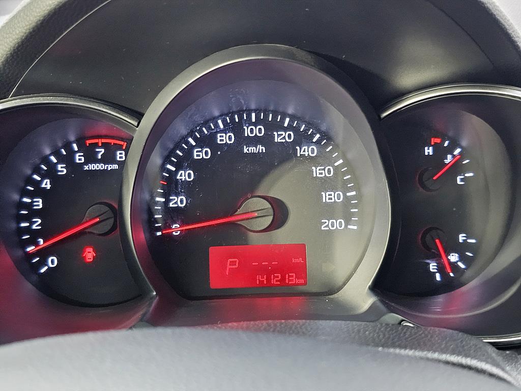 KIA Morning - Vista 6