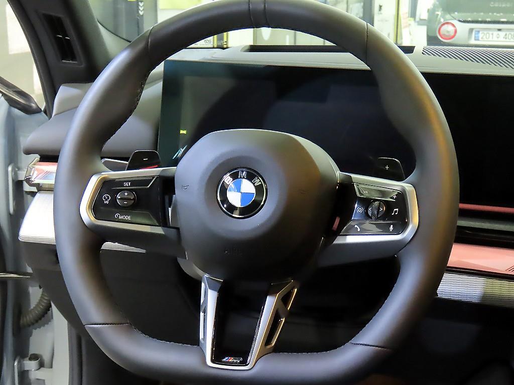 BMW 5 Series - Vista 8
