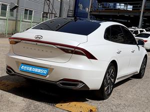 HYUNDAI Grandeur - Vista 6