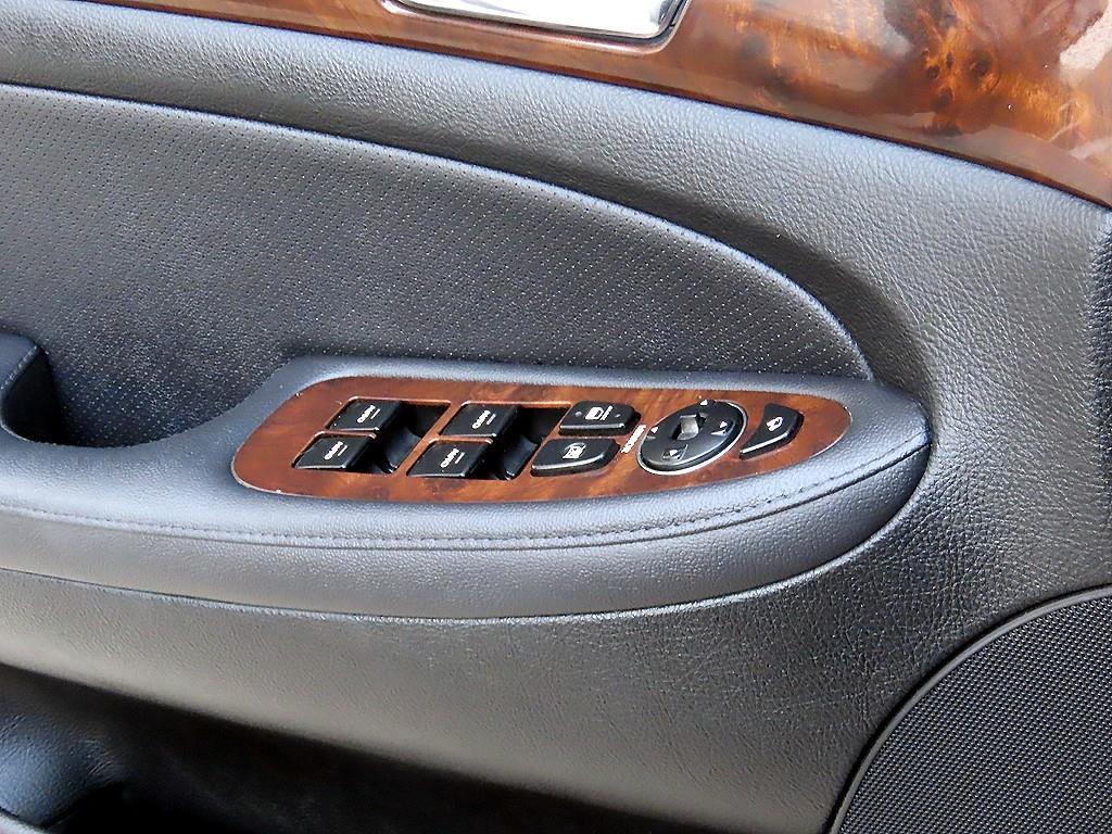 HYUNDAI Genesis - Vista 11