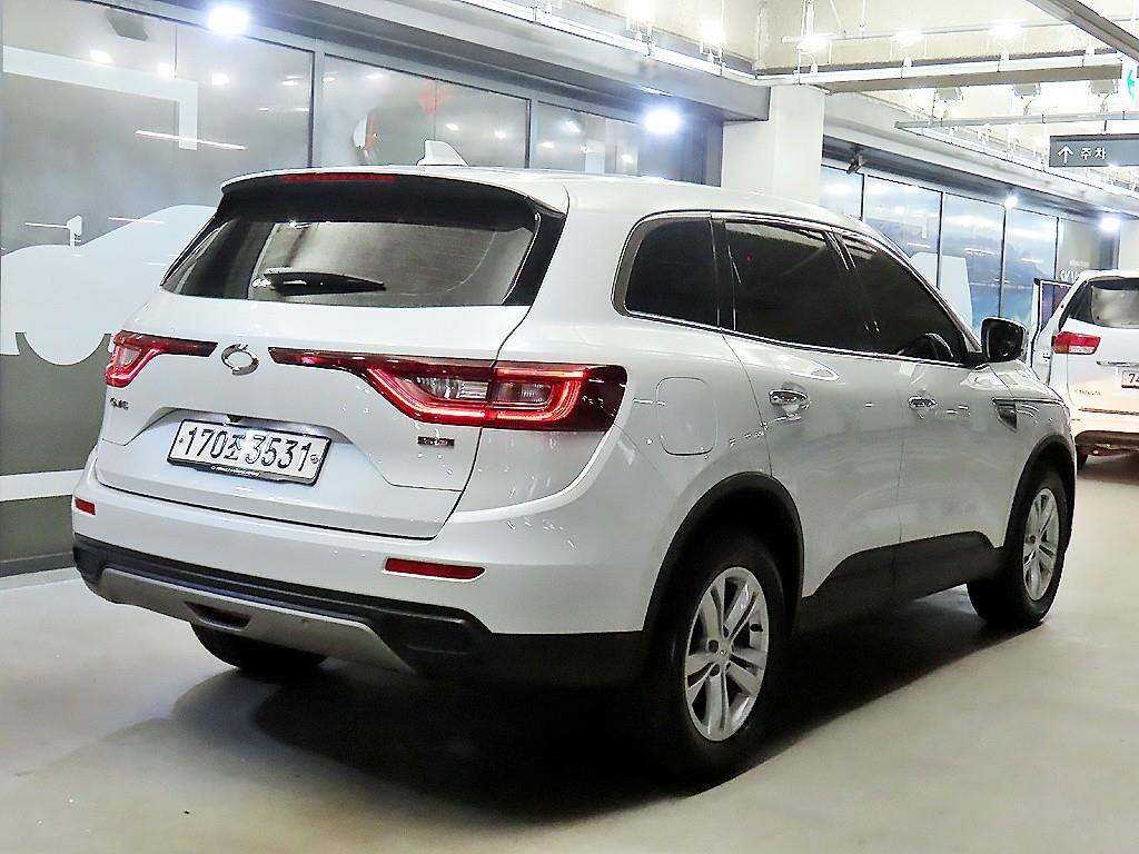 SAMSUNG QM6 - Vista 4