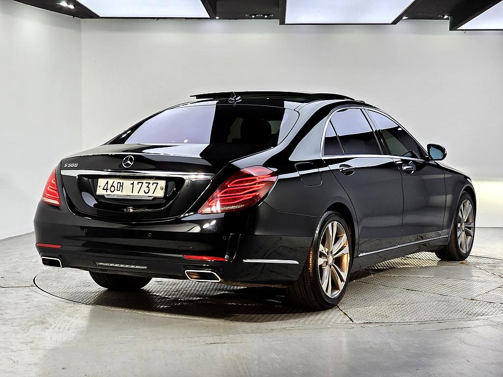 Mercedes Benz S Class - Vista 4