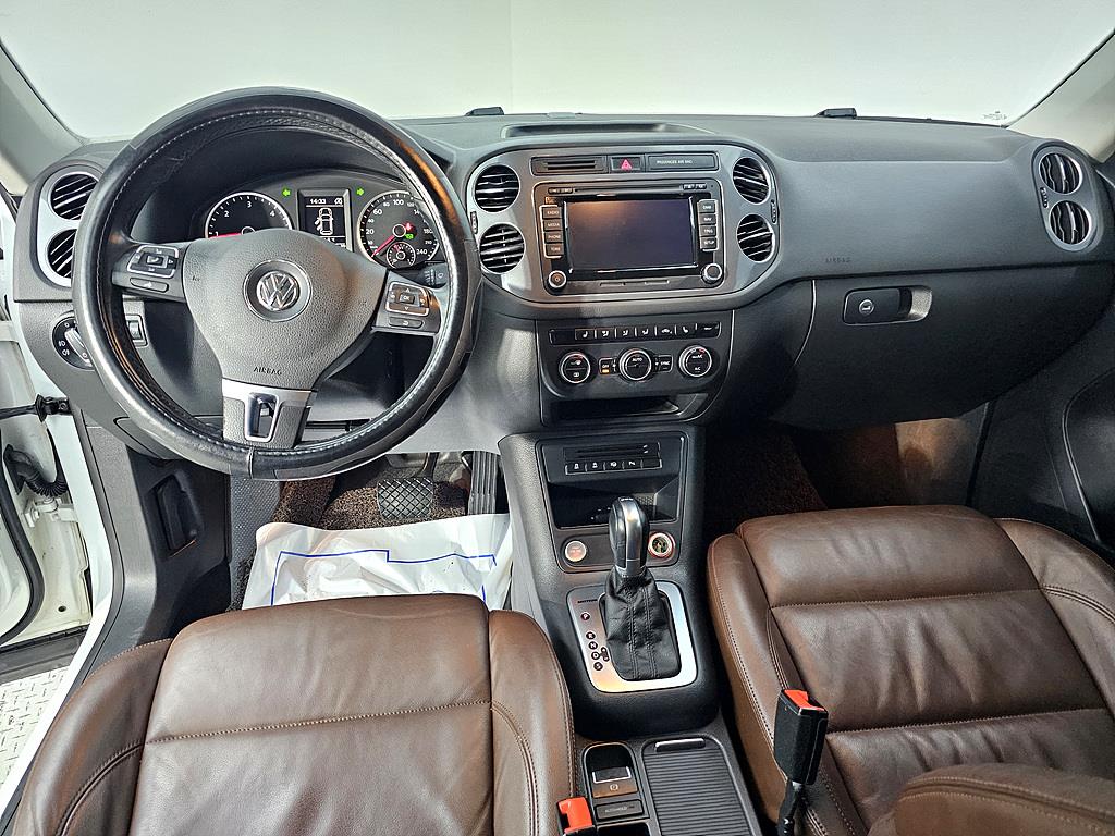 Volkswagen Tiguan - Vista 5