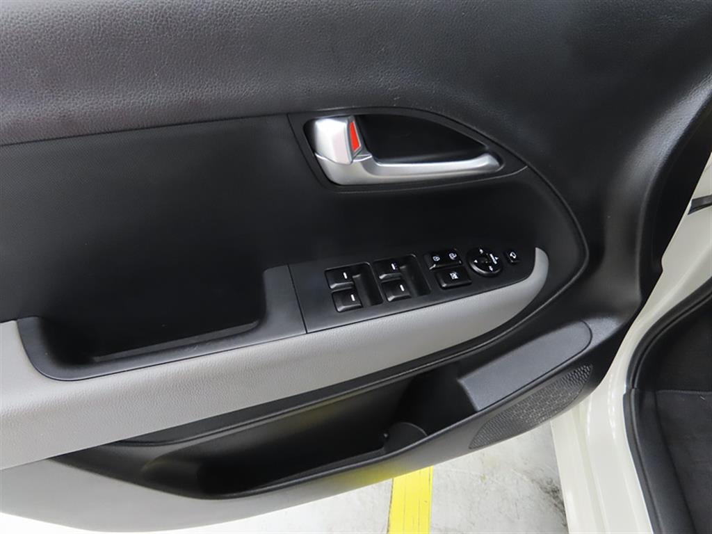 KIA Ray 2024 the color of pearl - Importación desde Corea - HF Imports Iquique - Foto 13