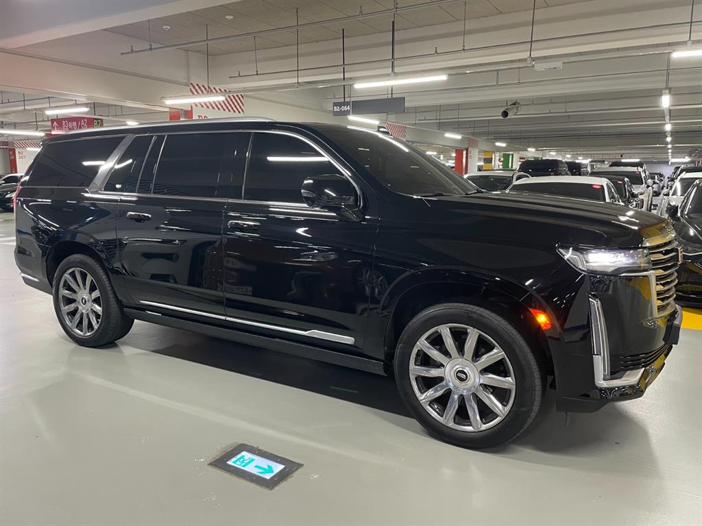 Cadillac Escalade - Vista 2