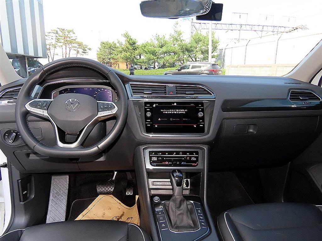 Volkswagen Tiguan - Vista 7